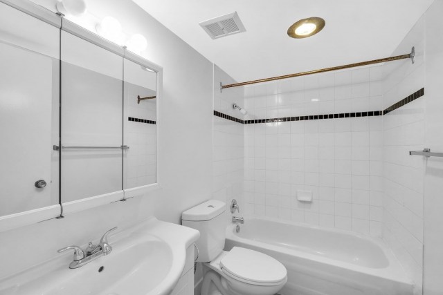 Vancouver Apartment Studio $1,495/month. Apartment for rent in Vancouver