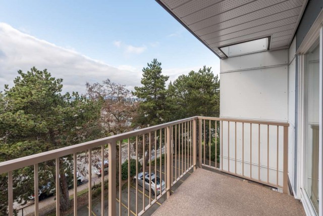 Victoria Apartment 1 b. $2,030/month. Apartment for rent in Victoria