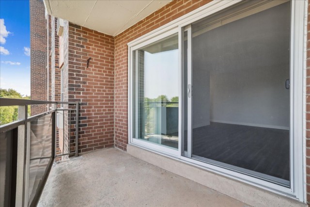 Hamilton Apartment Studio $1,705/month. Apartment for rent in Hamilton