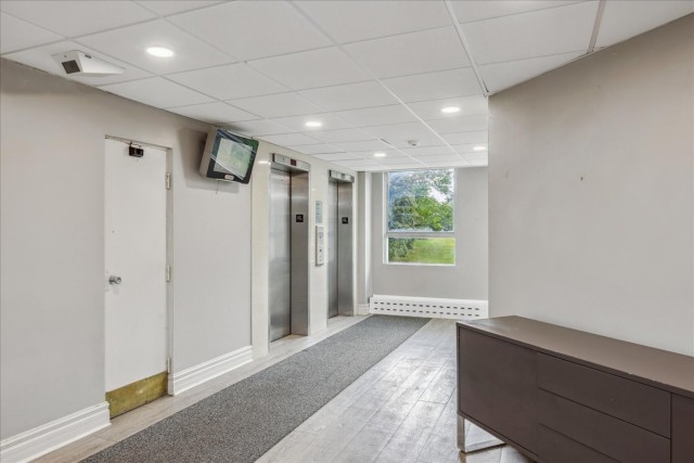 London Apartment 1 b. $1,450/month. Apartment for rent in London