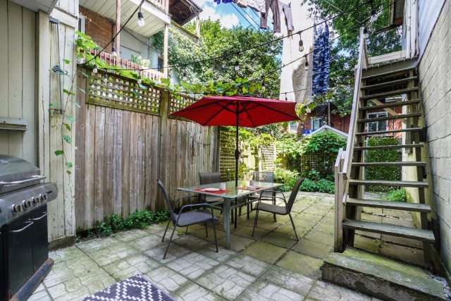 Hochelaga-Maisonneuve  2 b. $78/day. Apartment for rent in Hochelaga-Maisonneuve