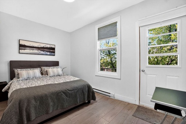 Notre-Dame-de-Grace  3 b. $90/day. Apartment for rent in Notre-Dame-de-Grace