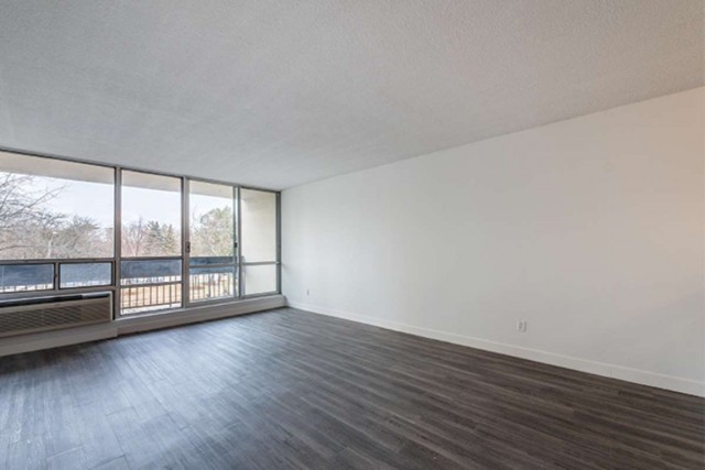 Mississauga Apartment 1-2 b. $2,150/month. Apartment for rent in Mississauga