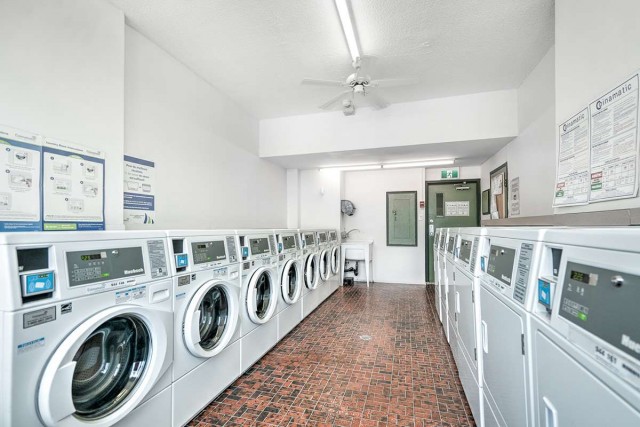 Downtown - Montreal Apartment Studio $1,230/month. Apartment for rent in Downtown - Montreal