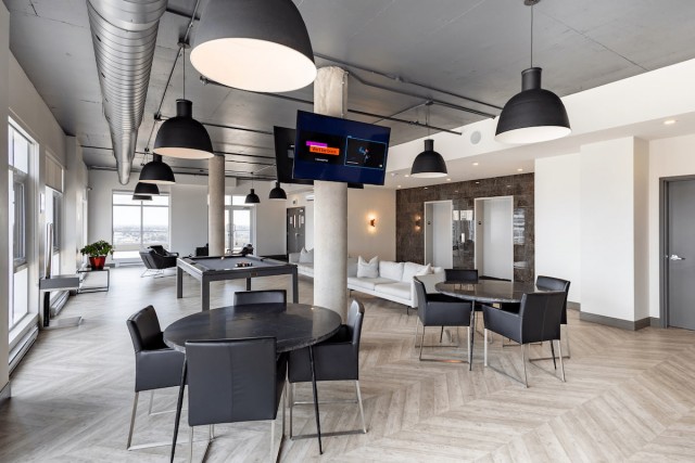 Ste-Rose Apartment 2 b. $1,775/month. Apartment for rent in Ste-Rose