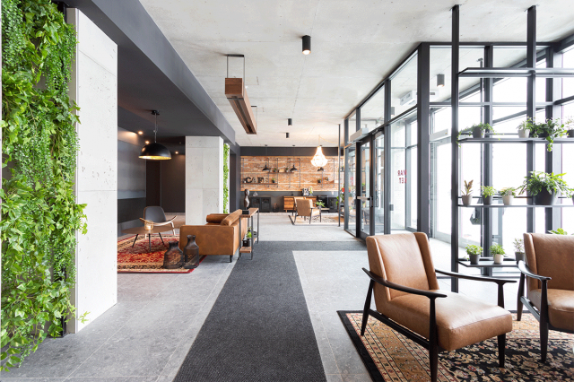 Ste-Rose Apartment 2 b. $2,200/month. Apartment for rent in Ste-Rose