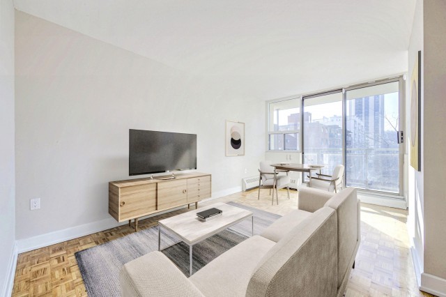 Hamilton Apartment 2 b. $1,725/month. Apartment for rent in Hamilton