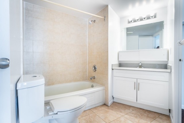 London Apartment 1 b. $1,395/month. Apartment for rent in London