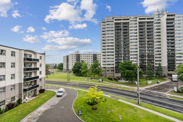 Oshawa Apartment 2 b. $1,895/month. Apartment for rent in Oshawa