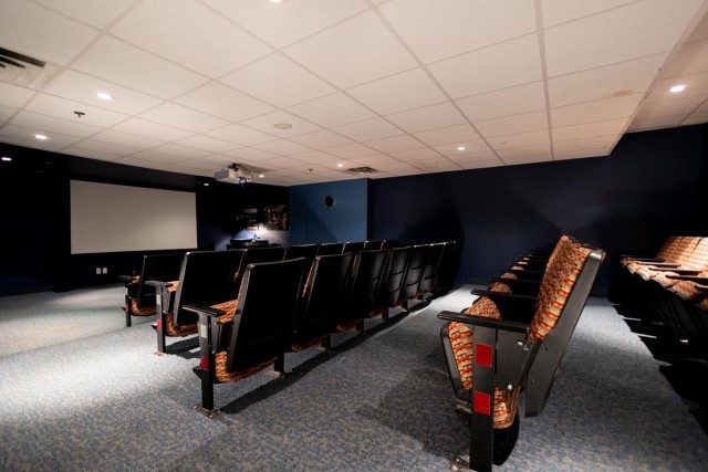 Laval-des-Rapides Apartment 1 b. $1,095/month. Apartment for rent in Laval-des-Rapides