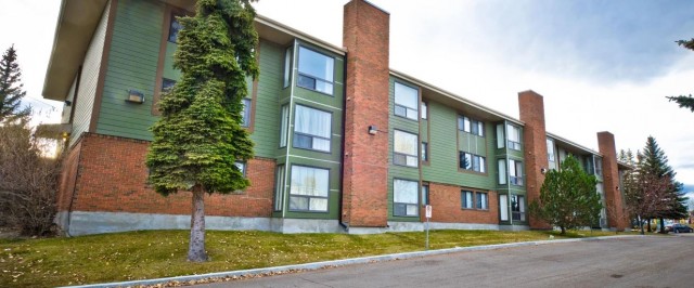 Airdrie Apartment Studio $1,399/month. Apartment for rent in Airdrie