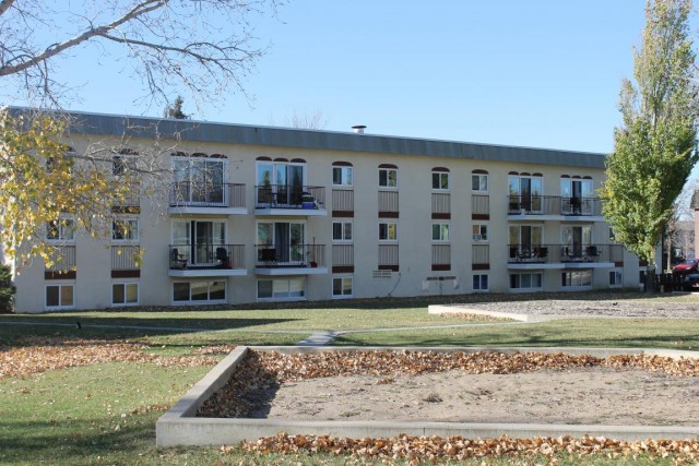 Lethbridge Apartment 2 b. $1,300/month. Apartment for rent in Lethbridge