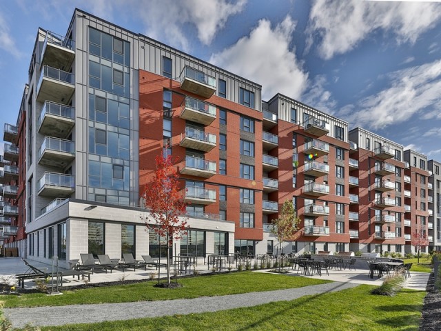 Candiac Apartment 1-2 b. $1,895/month. Apartment for rent in Candiac