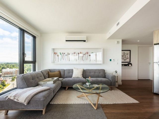 Dorval Apartment 2 b. $2,555/month. Apartment for rent in Dorval