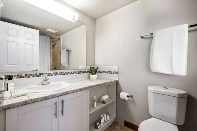 Calgary Apartment Studio $1,325/month. Apartment for rent in Calgary