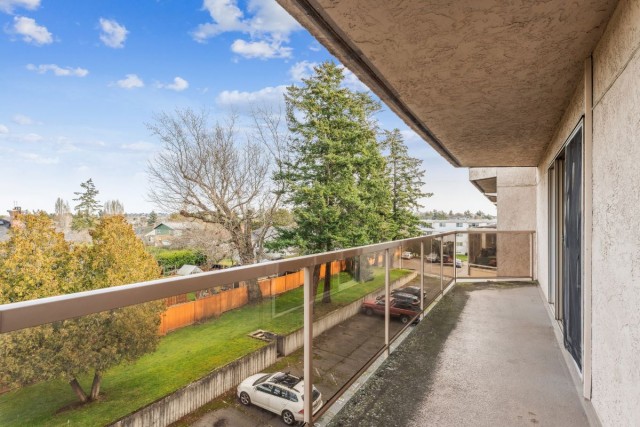 Victoria Apartment 2 b. $2,145/month. Apartment for rent in Victoria