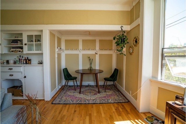 Victoria Apartment Studio $1,640/month. Apartment for rent in Victoria