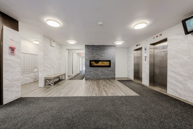 Brampton Apartment 1 b. $2,000/month. Apartment for rent in Brampton