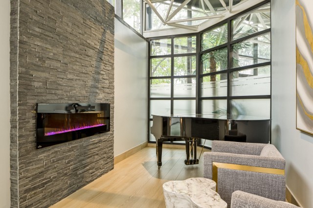 Mississauga Apartment 1 b. $2,095/month. Apartment for rent in Mississauga