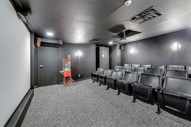 Mississauga Apartment 1 b. $2,095/month. Apartment for rent in Mississauga