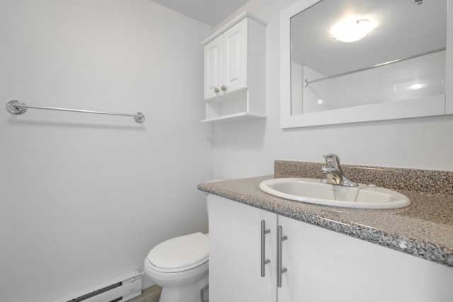 Cote-Saint-Luc Apartment 2 b. $1,810/month. Apartment for rent in Cote-Saint-Luc