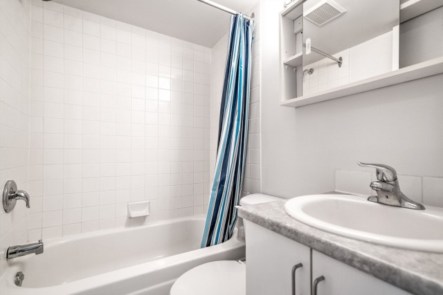 Downtown - Montreal Apartment Studio $1,165/month. Apartment for rent in Downtown - Montreal