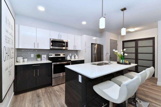 Kelowna Apartment 1 b. $1,590/month. Apartment for rent in Kelowna