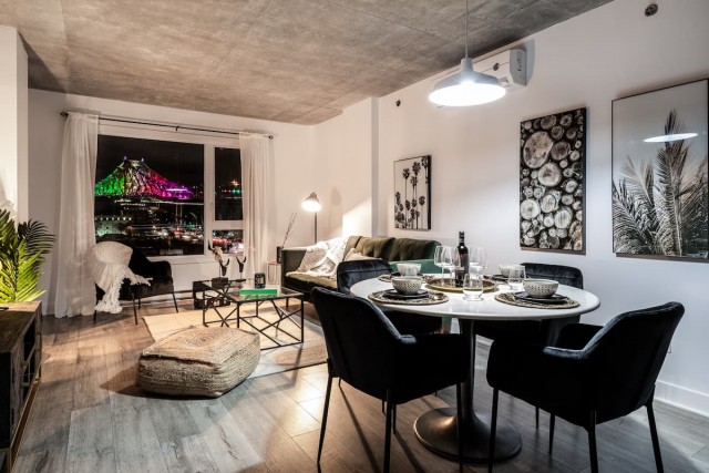 Quartier latin and south-central Apartment 1 b. $1,395/month. Apartment for rent in Quartier latin and south-central