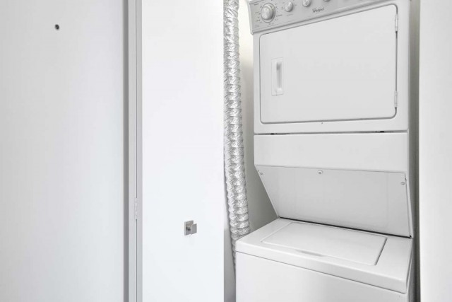 Cote-des-Neiges Apartment 1 b. $1,390/month. Apartment for rent in Cote-des-Neiges