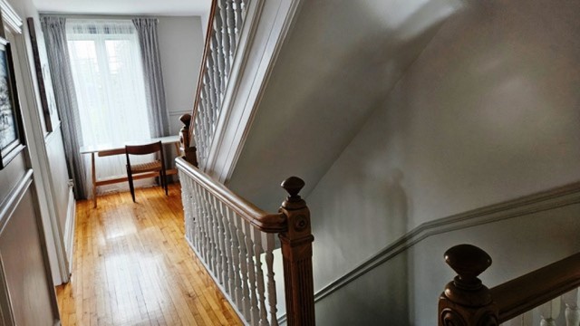 Longueuil  3 b. $100/day. Apartment for rent in Longueuil