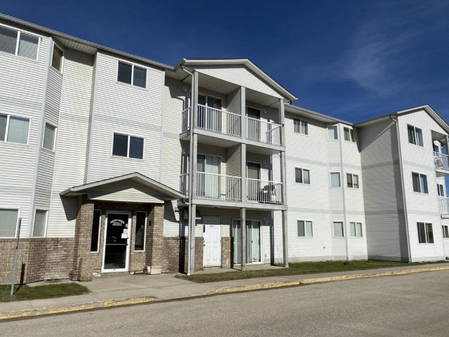 Grande Prairie Apartment 1 b. $1,560/month. Apartment for rent in Grande Prairie