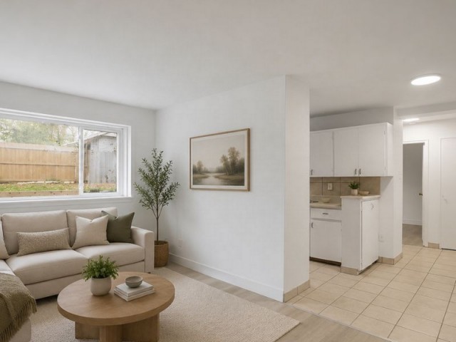 London Apartment 1-2 b. $1,225/month. Apartment for rent in London
