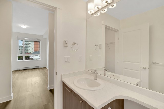 Vancouver Apartment Studio $1,620/month. Apartment for rent in Vancouver