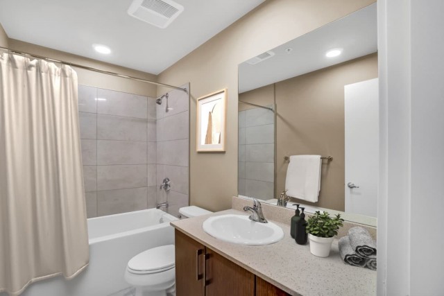Vancouver Apartment 1 b. $1,820/month. Apartment for rent in Vancouver