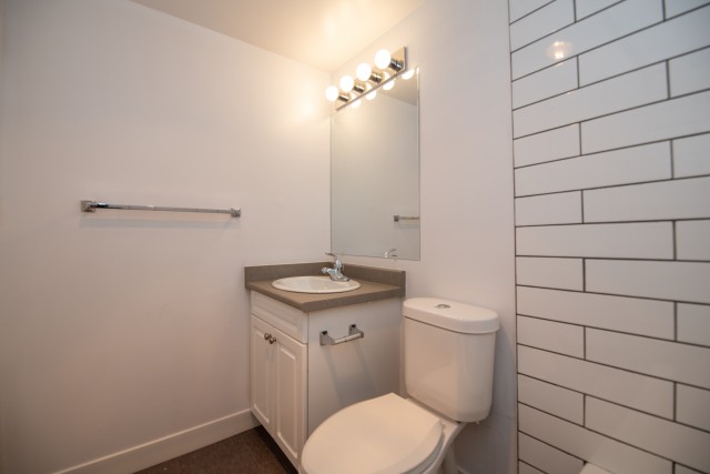 Victoria Apartment Studio $1,695/month. Apartment for rent in Victoria