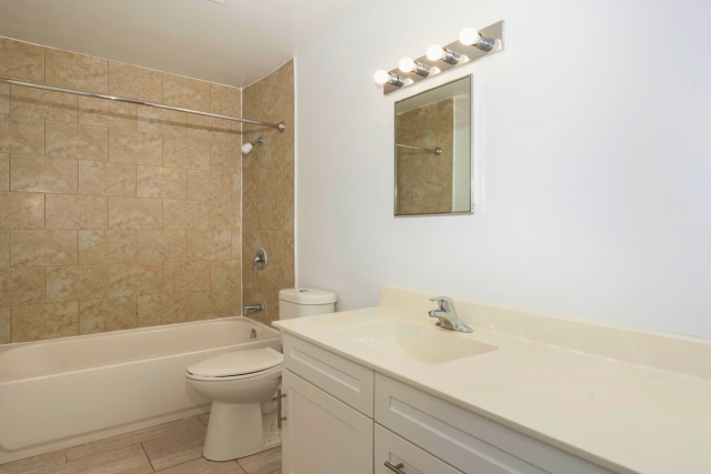 London Apartment 1 b. $1,450/month. Apartment for rent in London
