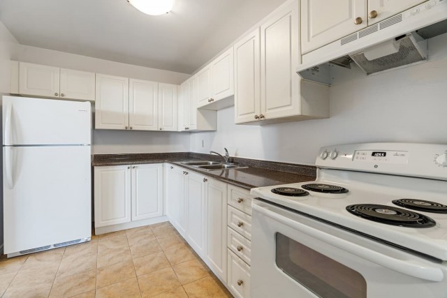 London Apartment 2 b. $1,560/month. Apartment for rent in London