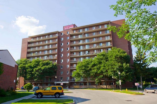 London Apartment 1 b. $1,300/month. Apartment for rent in London