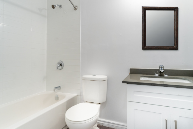London Apartment 2 b. $1,510/month. Apartment for rent in London