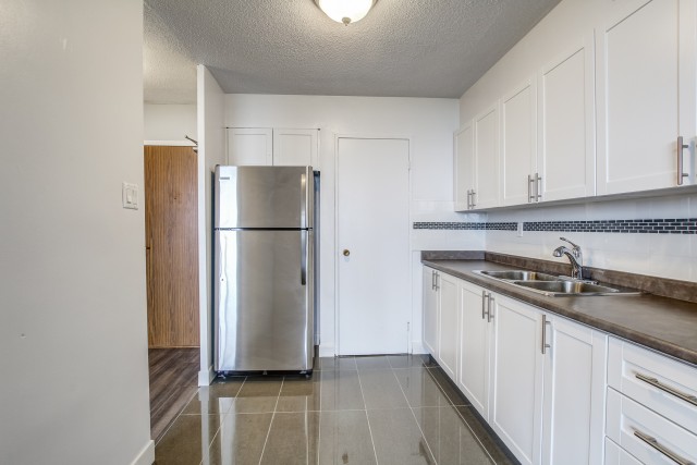 Mississauga Apartment 2 b. $2,135/month. Apartment for rent in Mississauga