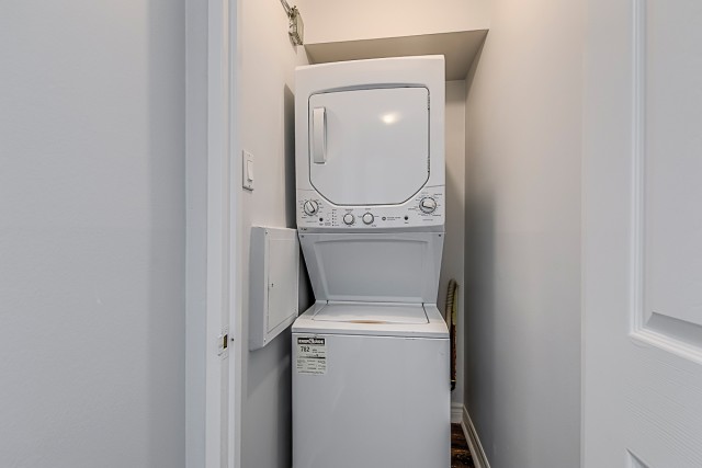 Mississauga Apartment 1 b. $2,130/month. Apartment for rent in Mississauga