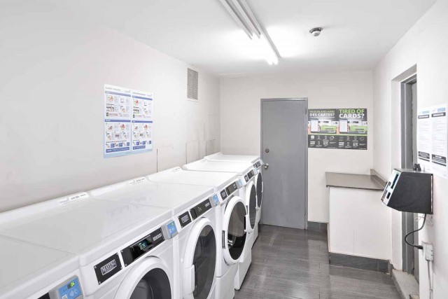 Montreal-West Apartment 1 b. $1,225/month. Apartment for rent in Montreal-West