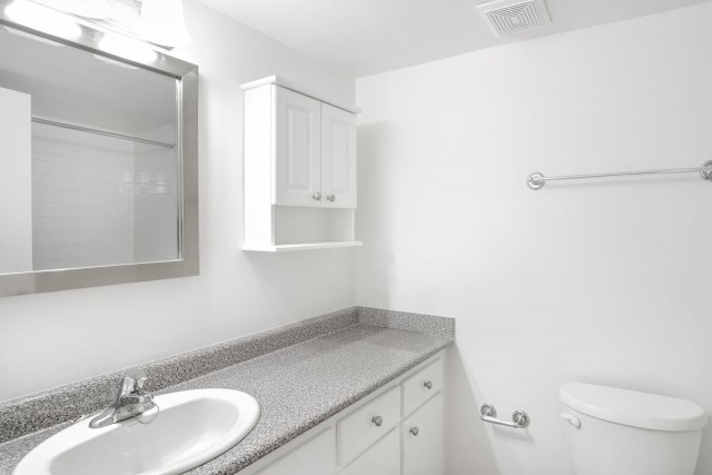 Dorval Apartment 1 b. $1,365/month. Apartment for rent in Dorval