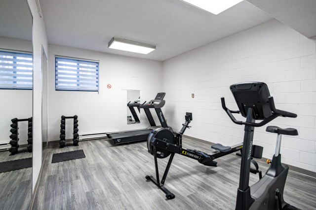 Pointe-Claire Apartment 2 b. $2,095/month. Apartment for rent in Pointe-Claire
