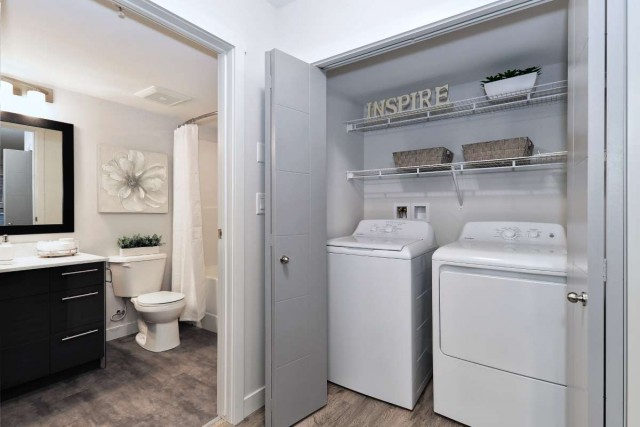 Kelowna Apartment 1 b. $1,570/month. Apartment for rent in Kelowna