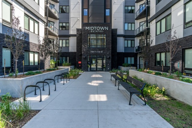 Edmonton Apartment 2 b. $1,720/month. Apartment for rent in Edmonton