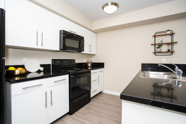 Regina Apartment 2 b. $1,630/month. Apartment for rent in Regina
