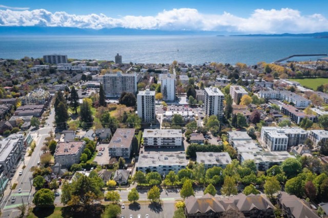 Victoria Apartment 1 b. $1,830/month. Apartment for rent in Victoria