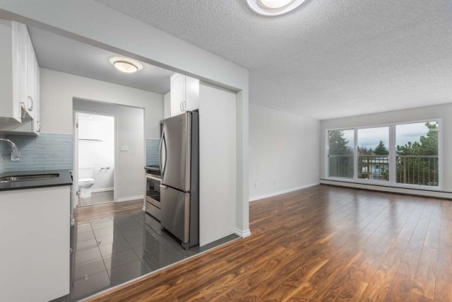 Victoria Apartment 1 b. $1,790/month. Apartment for rent in Victoria