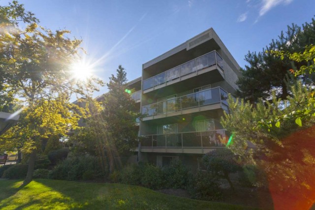Victoria Apartment 1 b. $1,865/month. Apartment for rent in Victoria